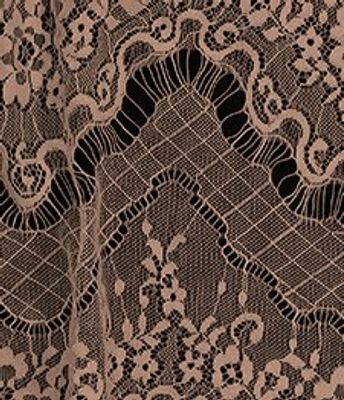 RENDA MAGNIFIQUE FRILL ALMONDINE