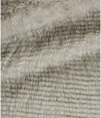 PELE PERSA CINZA MEDIO