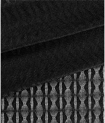 CROCHET MARACAIPE PRETO